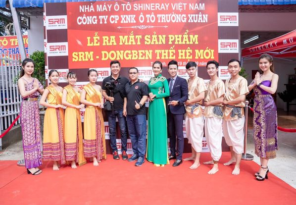 Khai Trương showroom xe tải